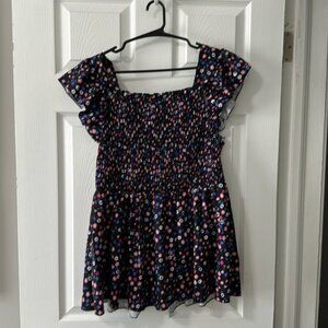 Floral flowy blouse